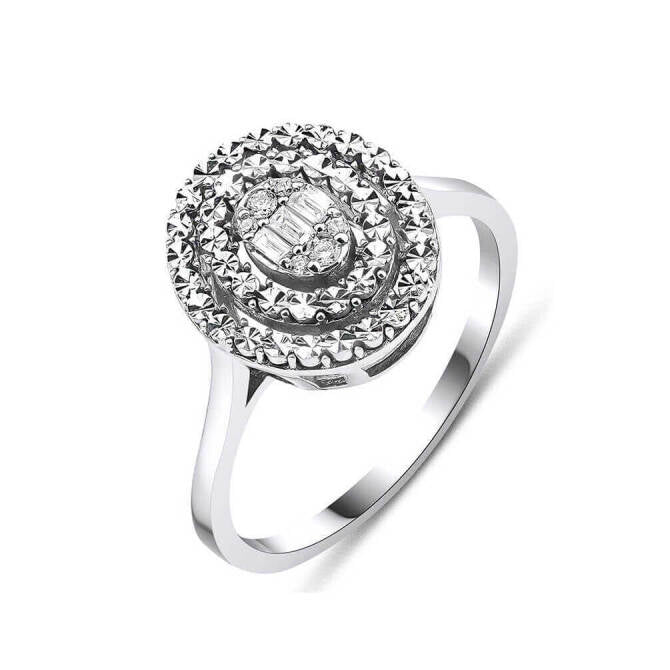 0,07 Karat Baget Pırlanta Oval Tektaş Yüzük